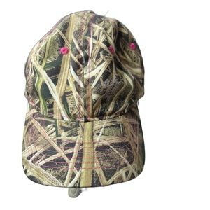 Mossey oak pink camo hat Velcro back
